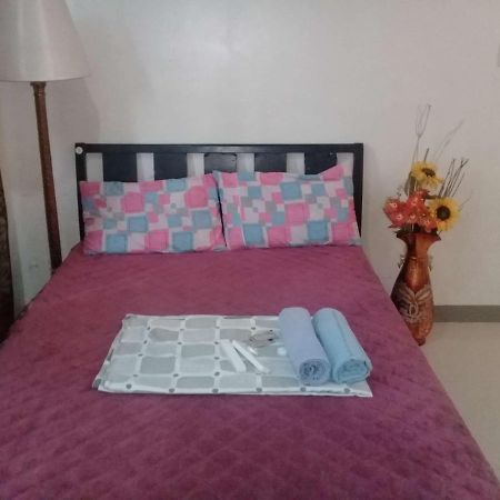 Ekonumi Rooms At Moonwalk Paranaque Paranaque City Exterior photo